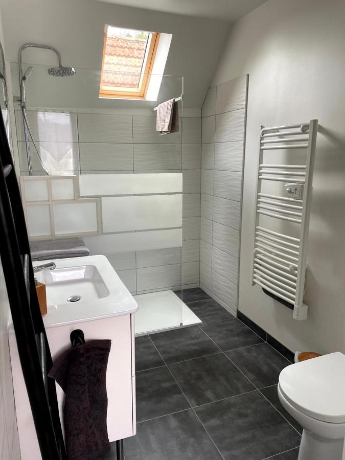 Holiday home Agreable Maison 3* En Bord De