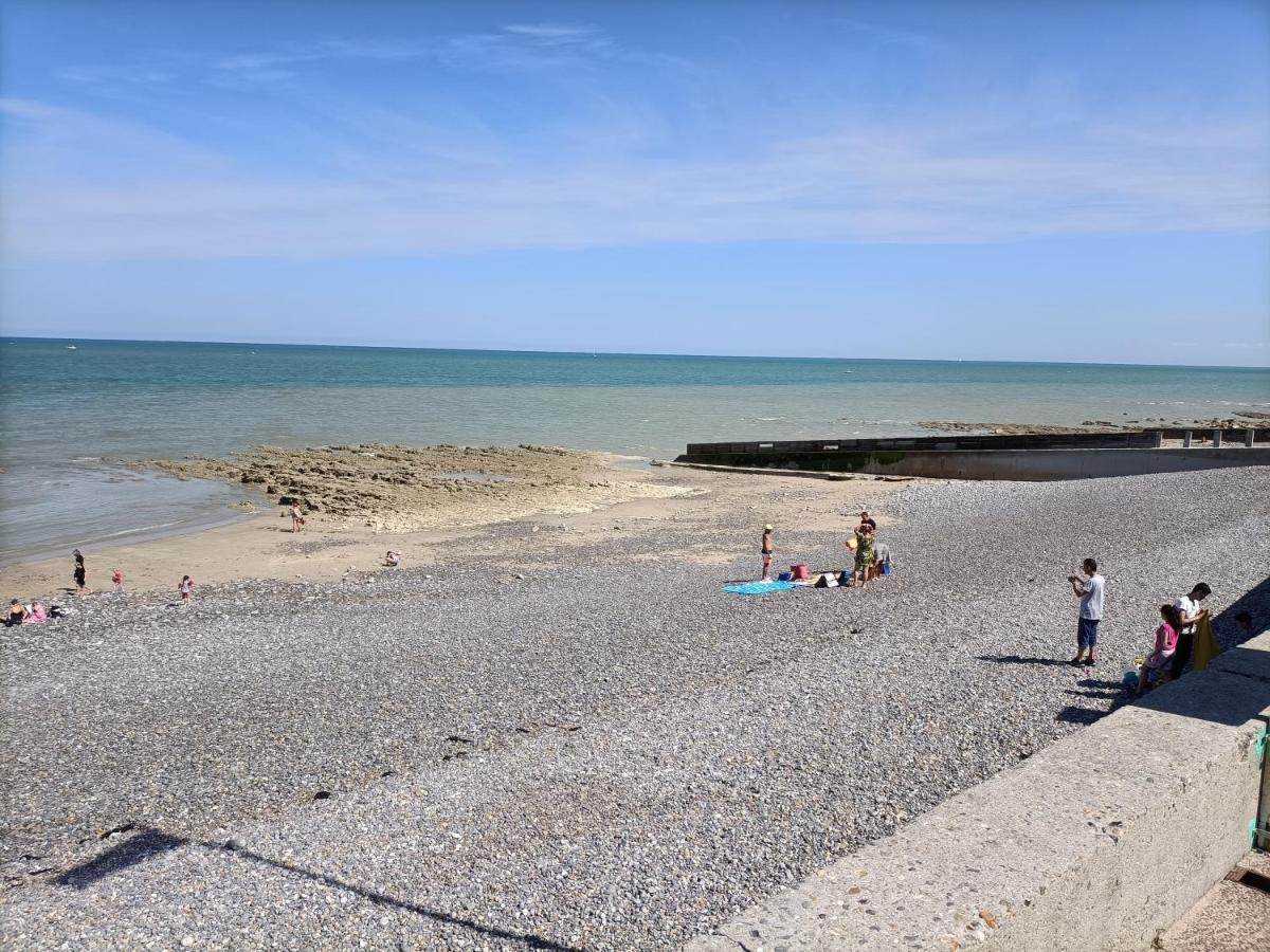Holiday home Agreable Maison 3* En Bord De *